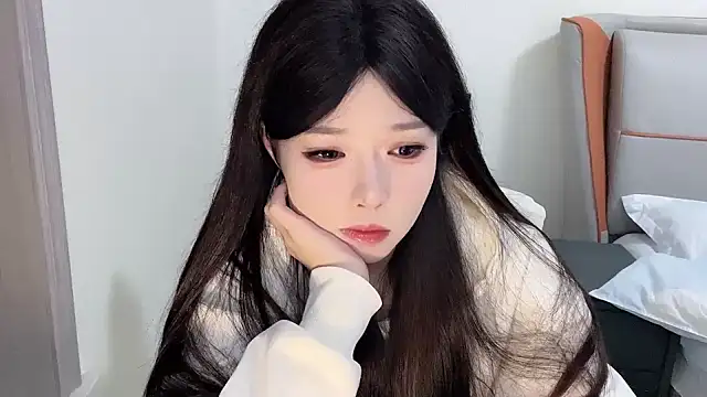 Q-ing online show from January 21, 2025, 5:51 pm