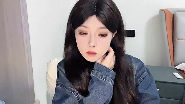 Q-ing online show from February 16, 2025, 4:10 pm