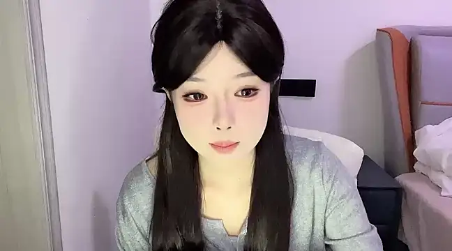 Q-ing online show from March 18, 2025, 5:55 pm