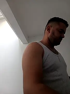 diegolebu online show from October 2, 2025, 11:35 am