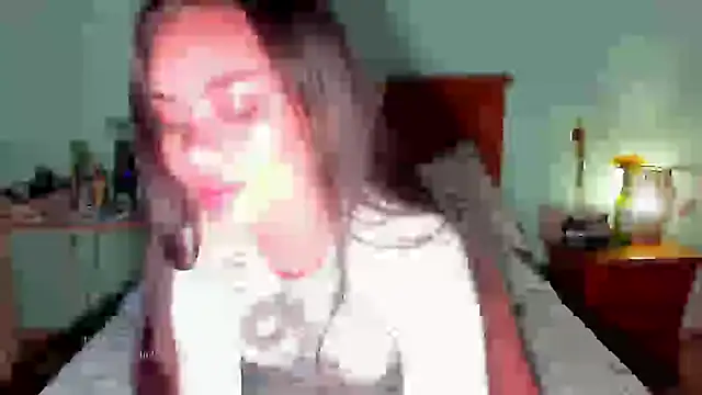 Luisa0110 online show from March 13, 2025, 7:17 pm