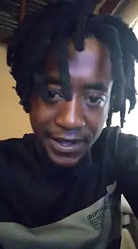 Snapshot of Hentaii001 chatting on January 8, 2025, 4:55 am Hentaii001 online show from January 8, 2025, 4:55 am