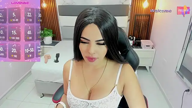 Snapshot of MEGANTARLY09 chatting on November 19, 2025, 8:53 pm MEGANTARLY09 online show from November 19, 2025, 8:53 pm