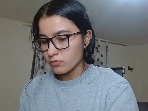 kazumi6 online show from December 18, 2025, 9:18 pm