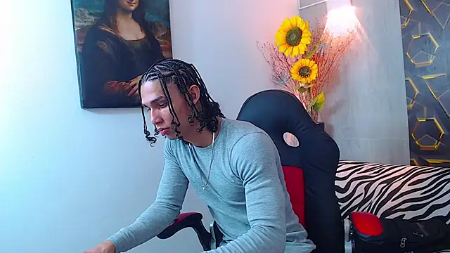 nazper online show from October 9, 2025, 3:56 pm