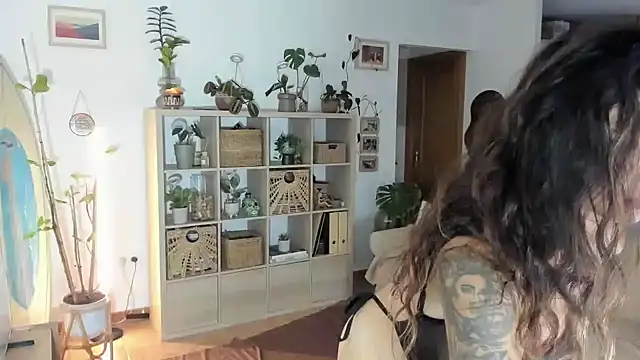 Snapshot of desertd2310 chatting on February 22, 2025, 6:41 pm desertd2310 online show from February 22, 2025, 6:41 pm