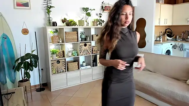 Snapshot of desertd2310 chatting on March 22, 2025, 3:42 pm desertd2310 online show from March 22, 2025, 3:42 pm