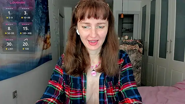 Snapshot of YourSexyNeighbour chatting on December 15, 2025, 4:46 pm YourSexyNeighbour online show from December 15, 2025, 4:46 pm