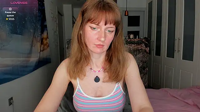 Snapshot of YourSexyNeighbour chatting on January 15, 2026, 10:07 am YourSexyNeighbour online show from January 15, 2026, 10:07 am