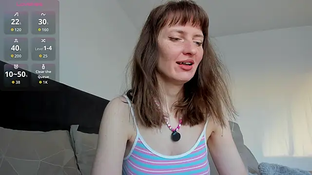 Snapshot of YourSexyNeighbour chatting on March 1, 2026, 5:40 am YourSexyNeighbour online show from March 1, 2026, 5:40 am