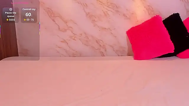 Snapshot of AmyBarton02 chatting on January 10, 2026, 8:15 pm AmyBarton02 online show from January 10, 2026, 8:15 pm