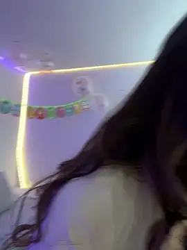 AmmyCollinsW online show from April 5, 2026, 5:08 pm