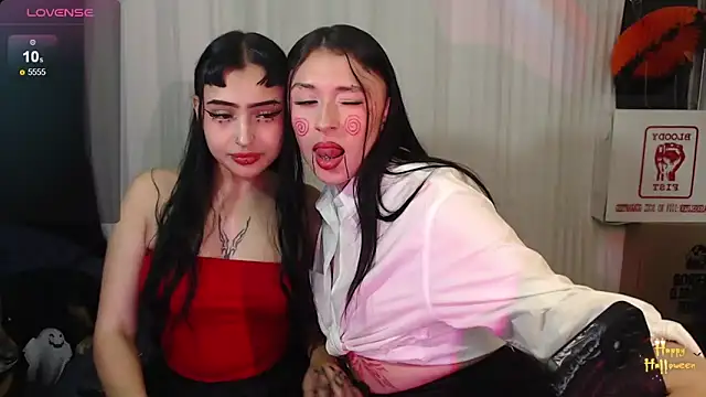 Snapshot of Cintya_Kros chatting on November 1, 2025, 12:06 am Cintya Kros online show from November 1, 2025, 12:06 am