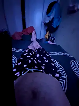 Snapshot of Zlyzloba21 chatting on December 5, 2025, 7:45 pm Zlyzloba21 online show from December 5, 2025, 7:45 pm