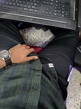 hardfukr0088 online show from December 24, 2024, 10:33 am