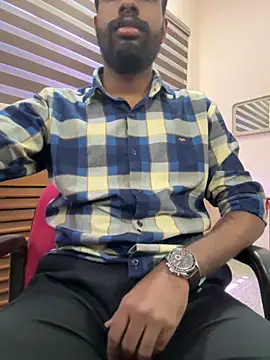 hardfukr0088 online show from February 24, 2025, 9:10 am