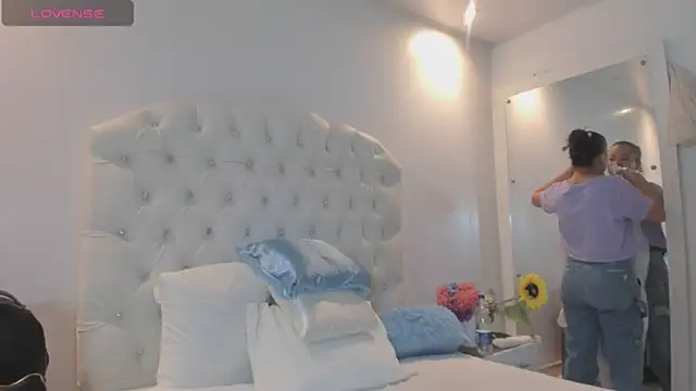 brithany rousee online show from December 2, 2025, 2:08 pm