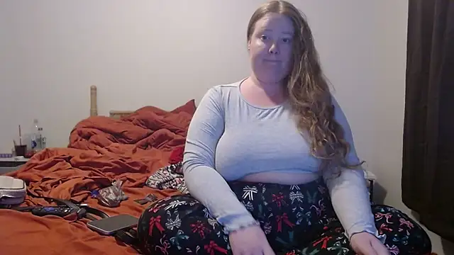 Snapshot of Sierra_bbyx chatting on December 27, 2024, 2:58 am Sierra bbyx online show from December 27, 2024, 2:58 am