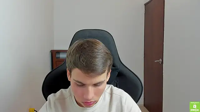 Snapshot of jackson_millers chatting on March 11, 2025, 2:32 am jackson millers online show from March 11, 2025, 2:32 am