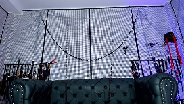 yey bdsm online show from September 27, 2025, 7:09 pm