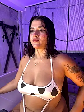 yey bdsm online show from October 28, 2025, 7:57 pm