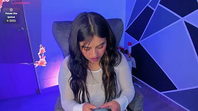 alyssa magiic online show from February 17, 2026, 7:44 pm