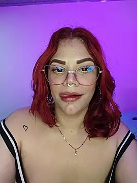 Snapshot of IamAlana_ chatting on November 10, 2025, 9:09 pm IamAlana online show from November 10, 2025, 9:09 pm