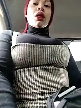 Snapshot of IamAlana_ chatting on February 25, 2025, 2:37 pm IamAlana online show from February 25, 2025, 2:37 pm