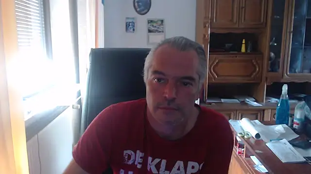 Snapshot of JohnnyD80 chatting on June 14, 2026, 8:48 am JohnnyD80 online show from June 14, 2026, 8:48 am