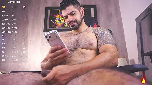 Snapshot of king_hard chatting on July 11, 2026, 11:32 am king hard online show from July 11, 2026, 11:32 am