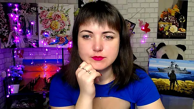 Snapshot of Darina_M_ chatting on November 14, 2025, 5:22 am Darina M online show from November 14, 2025, 5:22 am