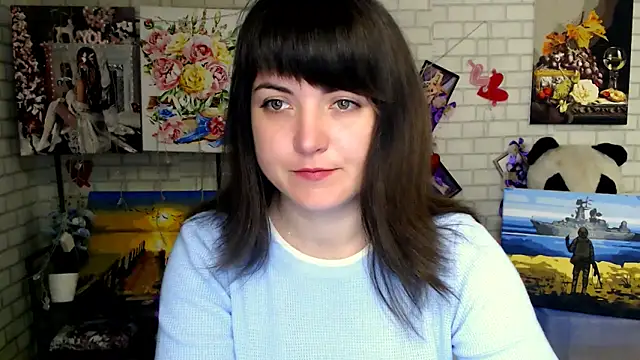 Snapshot of Darina_M_ chatting on October 29, 2025, 4:33 am Darina M online show from October 29, 2025, 4:33 am