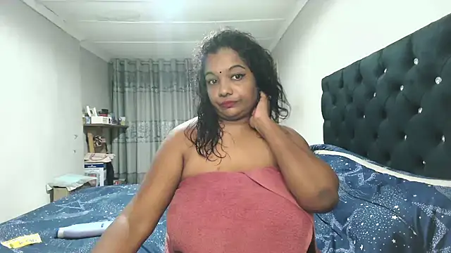 Snapshot of Indianmayaxoxo chatting on October 11, 2025, 4:08 pm Indianmayaxoxo online show from October 11, 2025, 4:08 pm