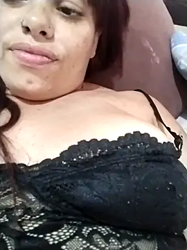 Mihscat online show from September 18, 2025, 6:22 pm