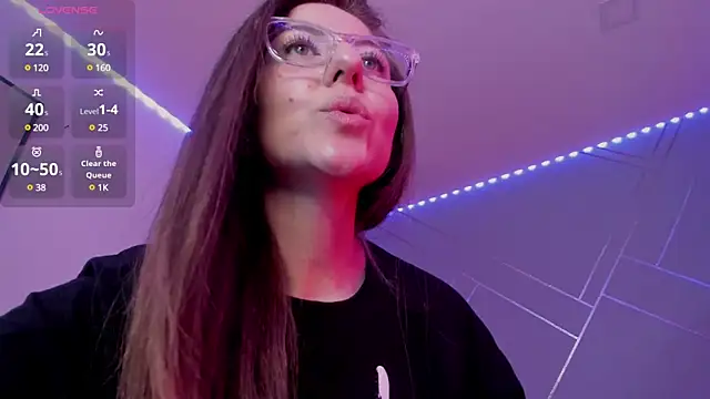 Snapshot of Ich_Bin_Julia chatting on February 6, 2025, 3:31 pm Ich Bin Julia online show from February 6, 2025, 3:31 pm