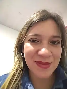 Snapshot of ELEKTRA_LUXURY chatting on February 9, 2025, 6:11 am ELEKTRA LUXURY online show from February 9, 2025, 6:11 am