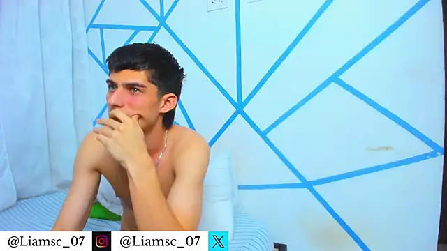 liam scott77 online show from February 3, 2026, 2:53 am