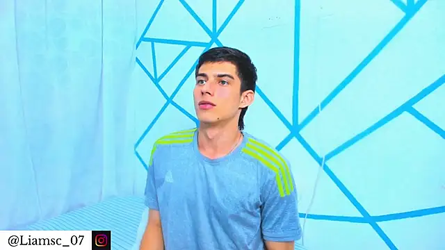 liam scott77 online show from November 20, 2025, 9:15 pm