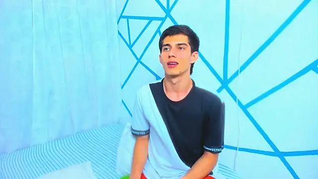 liam scott77 online show from September 19, 2025, 12:14 am