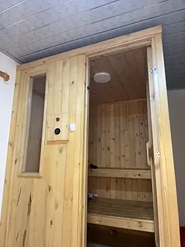 Barbielatinas online show from November 19, 2025, 4:01 am