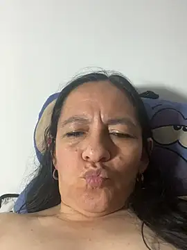 Freya Artemisa online show from March 13, 2025, 6:48 am