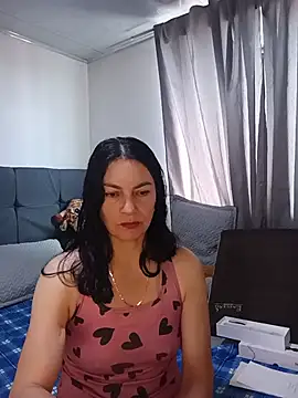Snapshot of renata_hot1 chatting on July 14, 2026, 7:53 pm renata hot1 online show from July 14, 2026, 7:53 pm