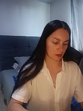 Snapshot of renata_hot1 chatting on July 22, 2026, 8:44 pm renata hot1 online show from July 22, 2026, 8:44 pm