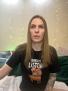 Snapshot of RachelBelI chatting on February 19, 2025, 11:14 pm RachelBelI online show from February 19, 2025, 11:14 pm