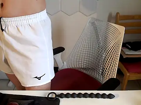 TheDarkPrix online show from December 21, 2025, 3:52 am