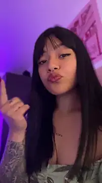 Snapshot of Ashley_Chriss chatting on May 31, 2026, 2:06 am Ashley Chriss online show from May 31, 2026, 2:06 am