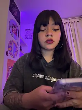 Snapshot of Ashley_Chriss chatting on September 27, 2025, 11:33 pm Ashley Chriss online show from September 27, 2025, 11:33 pm