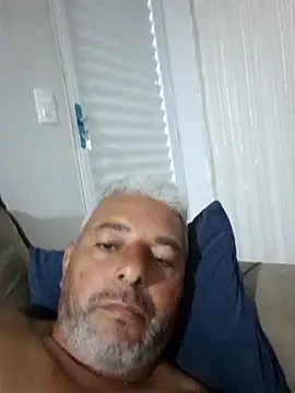 gordonunes online show from May 17, 2026, 9:48 pm
