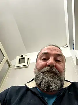 ros217 online show from November 19, 2025, 3:23 pm