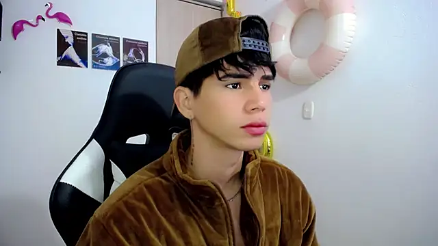 Tayson Rivers online show from September 15, 2025, 11:10 am